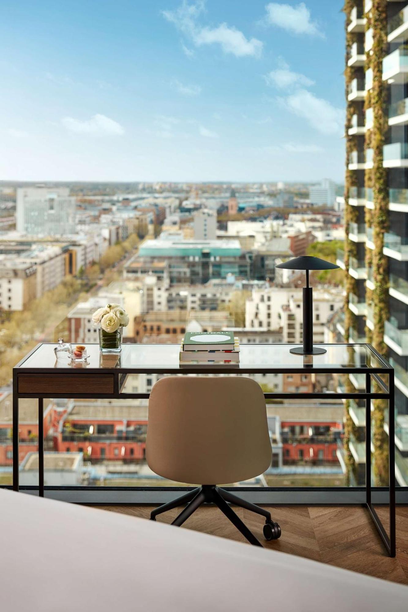 ホテル Nh Collection Frankfurt Spin Tower フランクフルト エクステリア 写真